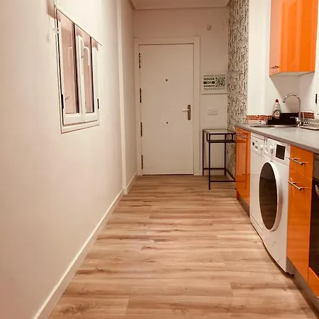 Apartamento En Plaza Del Pilar *